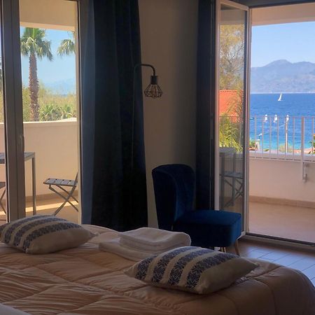 Thalassa Suite & Spa Reggio di Calabria Buitenkant foto